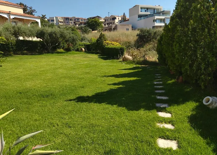 Ostria Apartments Kalives